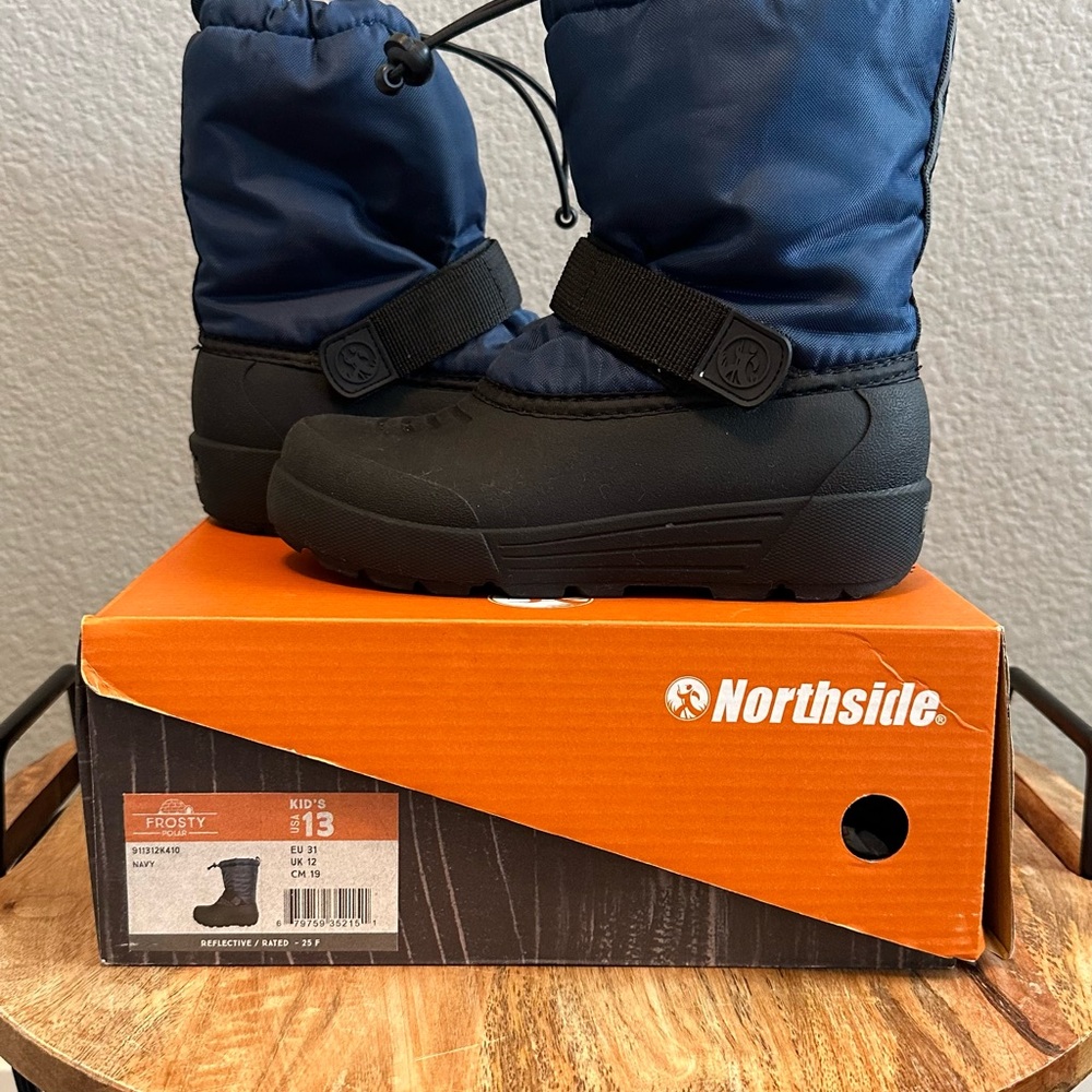 Northside Kids' Navy and Black Snow Boots